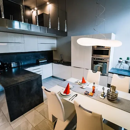 Ah Luxury Bastova 10, Sauna * Košice