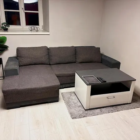 Ah Luxury Baštová 10